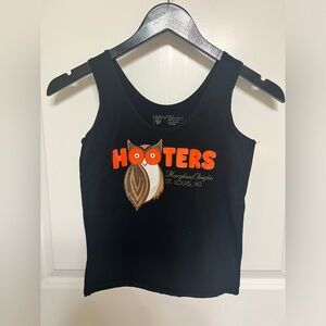 Authentic Hooters black tank top size S